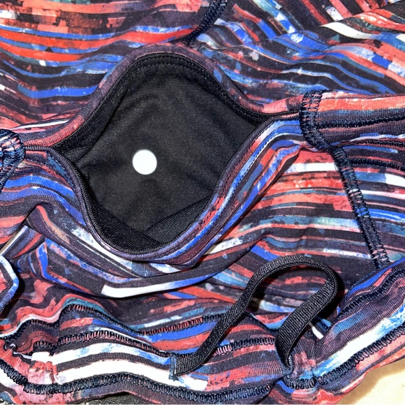 Lululemon multi color leggings size 2 - Picture 7 of 10